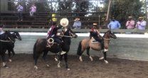 La felicidad de Cristóbal Barros y Cristián Arraño tras su paso por el rodeo del Club Padre Hurtado La felicidad de Cristóbal Barros y Cristián Arraño tras su paso por el rodeo del Club Padre Hurtado