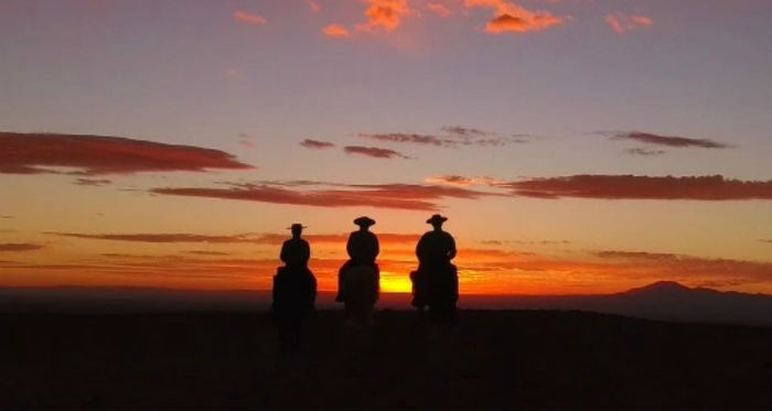 Documental rescata travesía de Conquistadores en ancestros del Caballo Chileno por el Desierto