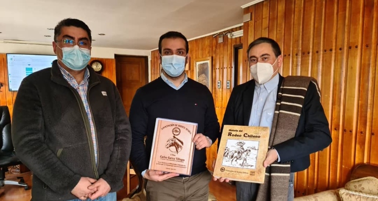 Movida semana para Aysén: Visitaron a alcalde de Coyhaique y tienen su primer rodeo de la temporada