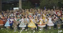 Entre cuecas e importantes reconocimientos se realizó la bienvenida del 74° Campeonato Nacional Entre cuecas e importantes reconocimientos se realizó la bienvenida del 74° Campeonato Nacional