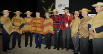 Santiago 2023: La cultura huasa encabezó histórica recepción a dirigentes y especial regalo a presidente del COI Santiago 2023: La cultura huasa encabezó histórica recepción a dirigentes y especial regalo a presidente del COI