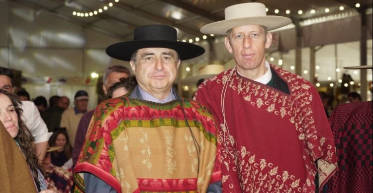 Día del Huaso y la Chilenidad: El saludo de Roberto Standen y Alfredo Moreno al mundo corralero y criador