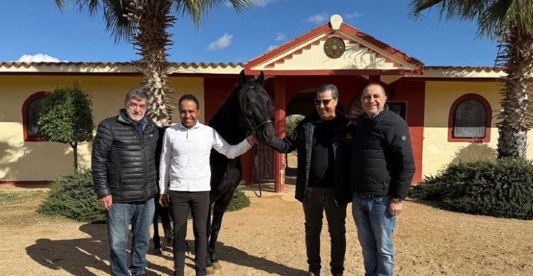 Federación de Criadores visitó criadero del vicepresidente de la Asociación Marroquí del Caballo Bereberer