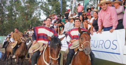 La alegría de Baraona y Aninat: "Coronarse con dos yegüitas del Contento es muy lindo"