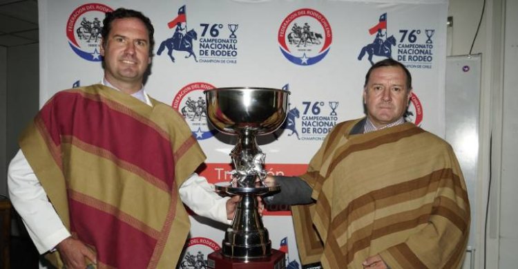 Campeones de Chile en el lanzamiento de la Ruta de la Copa: 