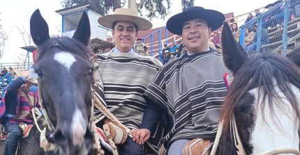 Pino y Guajardo dieron "golpe de autoridad" en el rodeo del Club Camarico