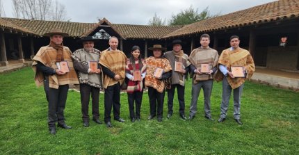 Criadores de Talca tuvieron charla de herraje, asamblea y premiación en Escuela Agrícola de Duao