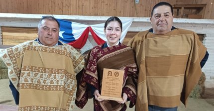 Héctor Flores: Recibir un premio por una yegua criada es maravilloso