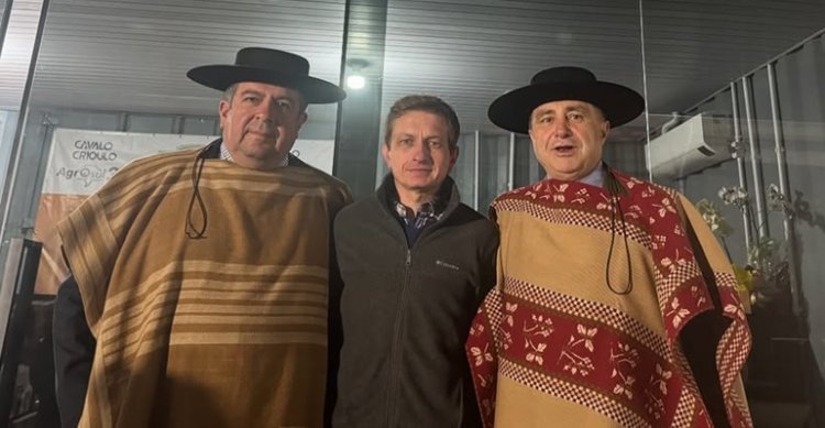 Aníbal Torres: Fue un orgullo para nosotros recibir a los chilenos