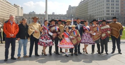 Actuales campeones valoraron el lanzamiento del Nacional de Cueca Huasa y motivaron a nuevos participantes