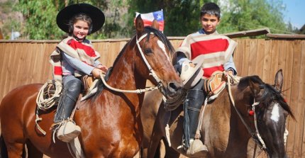 Los pequeños hermanos Pacheco y Claudio Alvarado destacaron en la Rienda Sin Fronteras en Putaendo