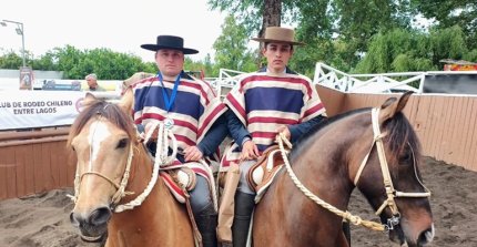 Las colleras premiadas en el Zonal Sur de Purranque