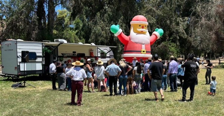 Club Lo Marcoleta aprovechó su rodeo para celebrar la Navidad en familia