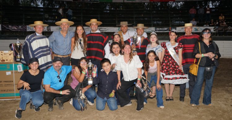 Cortés y Catalán, terceros en San Clemente: 