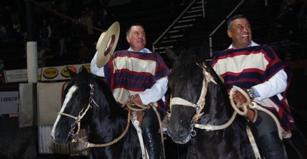 Cortés y Vial se complementaron bien y triunfaron en la Serie Potros de Melipilla