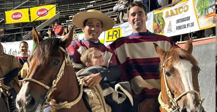 El Carmen de Nilahue celebró en grande en Melipilla y sumó otra collera para Rancagua