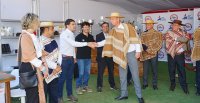 La firma del convenio de la Federación del Rodeo Chileno y Mustad