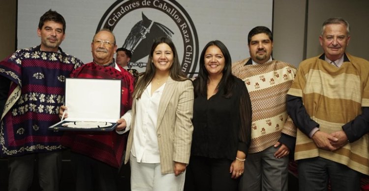 Federación de Criadores premió a los destacados de la temporada